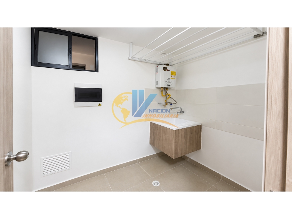 SE VENDE LINDO APTO ENCOAVICONSA — foto 2