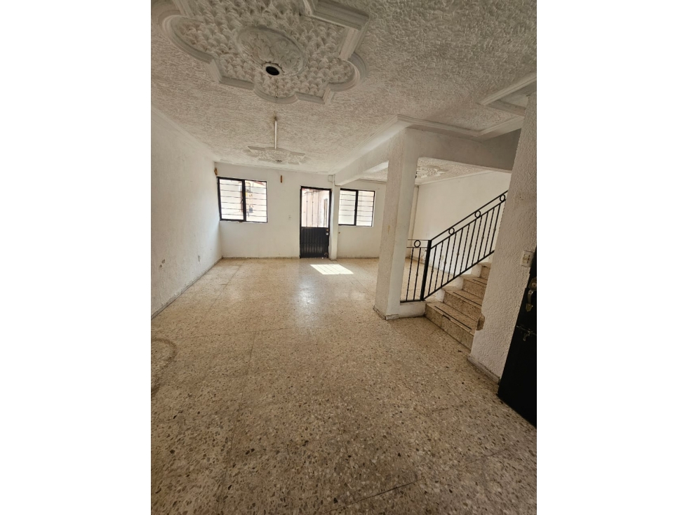 ¡Residencia en Venta en Zona Exclusiva de Loma Dorada, Tonalá! - 2