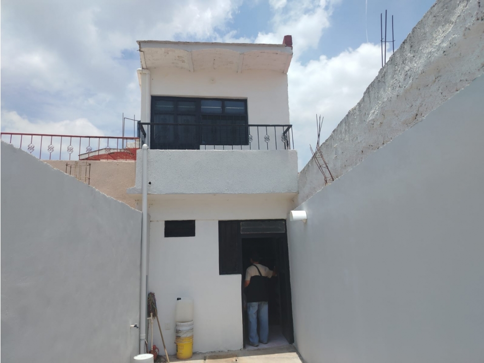 Casa de 2 niveles en venta El Salto, Jalisco - 1