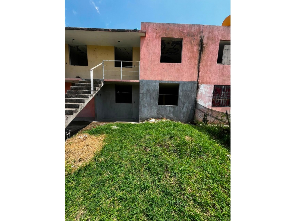DÚPLEX EN VENTA PLANTA BAJA EN LOS RUISEÑORES TALA - 1