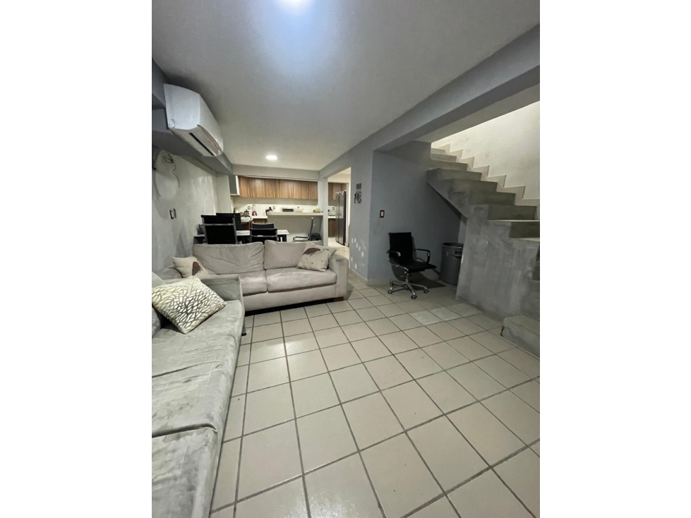CASA EN VENTA EN LA ARBOLADA, TLAJOMULCO — foto 2