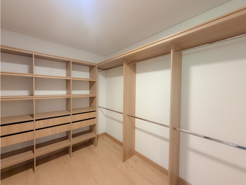 En Venta: Espectacular Apartamento para estrenar | Lalinde, Poblado — foto 6