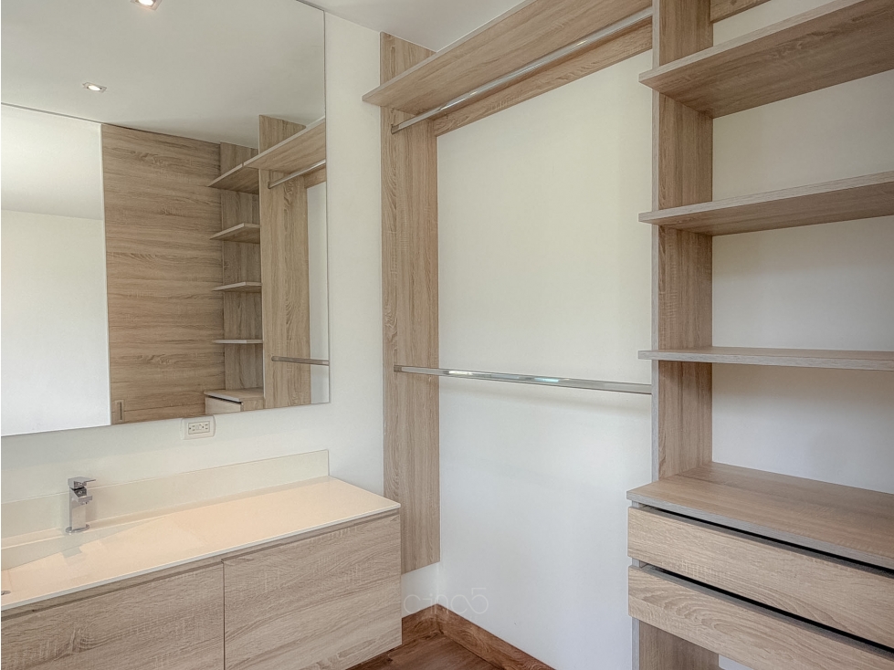 En Venta: Exclusivo Apartaestudio | San Lucas, Poblado — foto 3