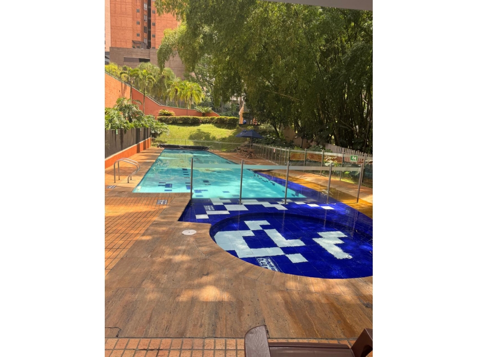 EN VENTA: Espectacular Apartamento en Excelente Zona del Poblado — foto 5