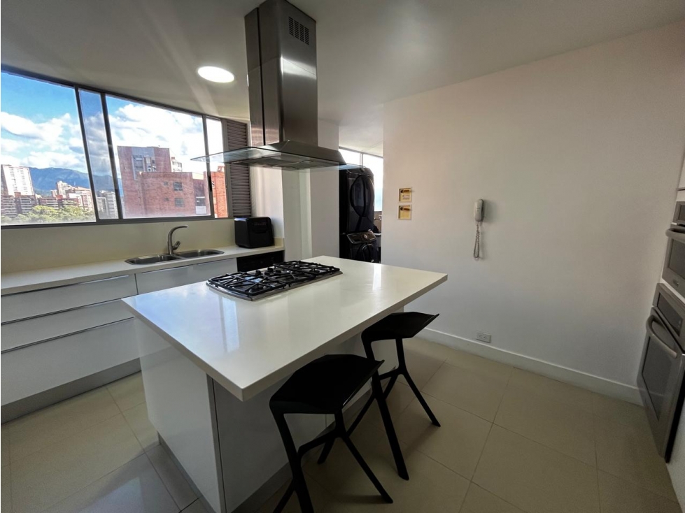 EN VENTA: Apartamento con linda vista en parte alta del Poblado — foto 5
