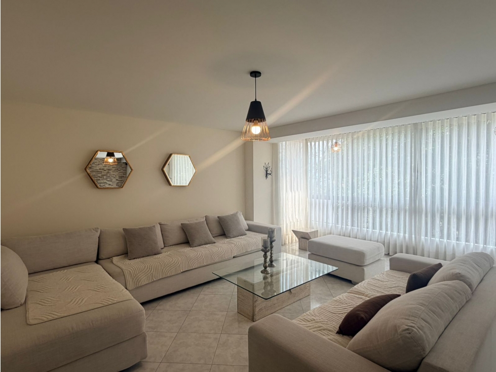 (RENTADO) Apartamento Amoblado | Los Balsos, Poblado