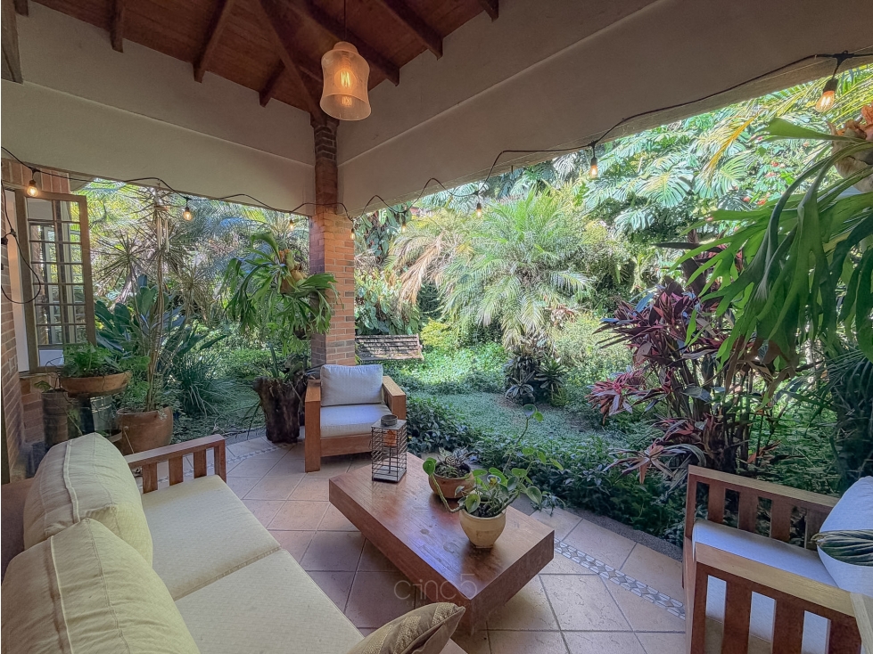 EN VENTA: CASA DE 2 NIVELES | ALTOS DEL POBLADO — foto 5