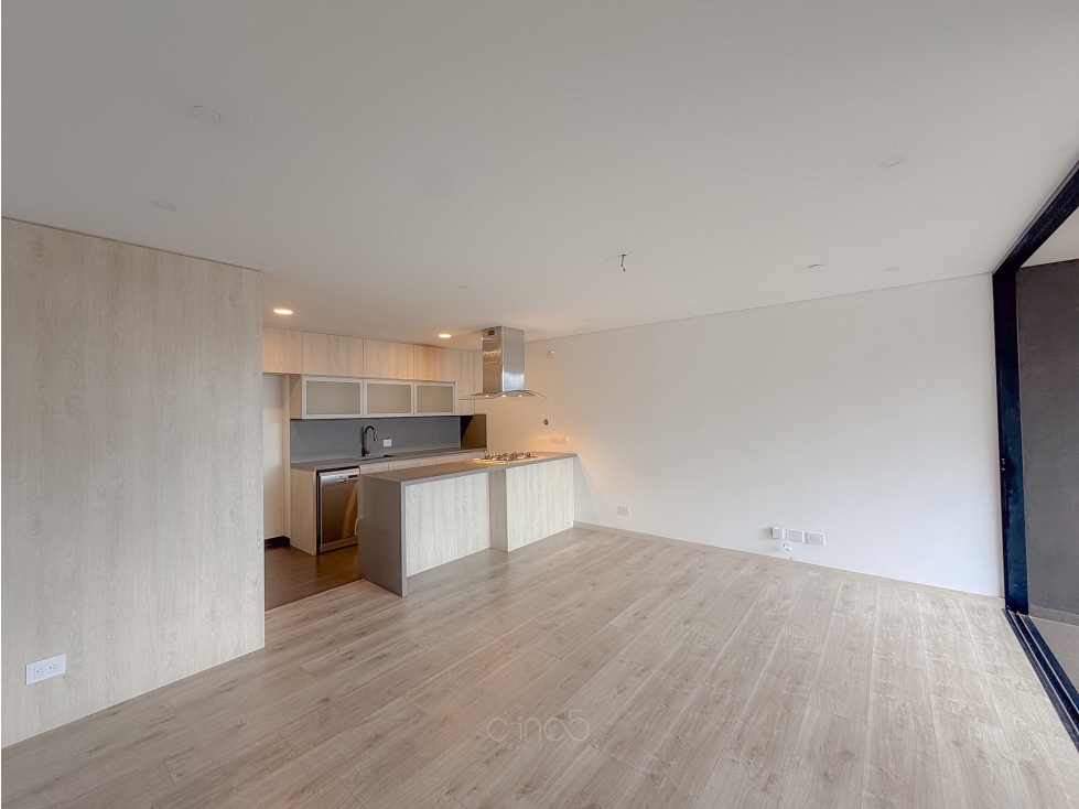 En Venta: Exclusivo Apartamento en Altos del Poblado — foto 2