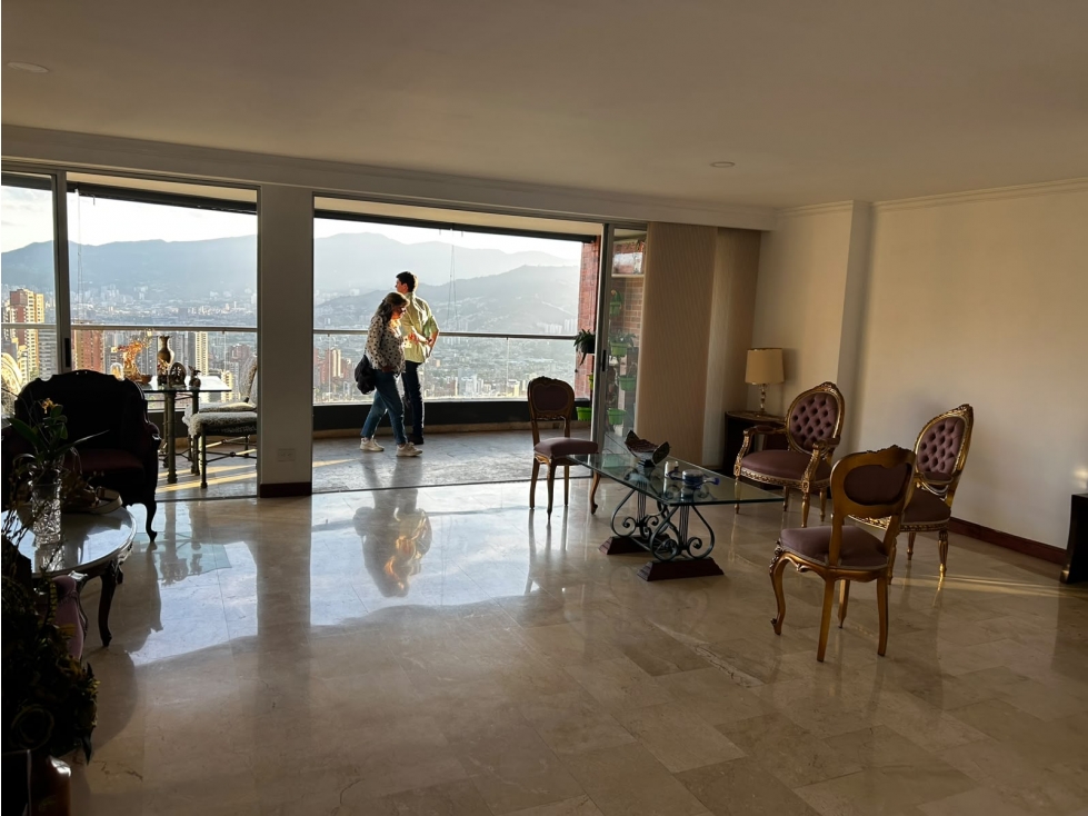 EN VENTA: EXCLUSIVO APARTAMENTO SECTOR EL CES, POBLADO PARTE ALTA — foto 3