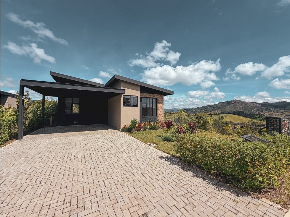 En Renta: Exclusiva Villa Campestre, El Retiro, Antioquia - 2