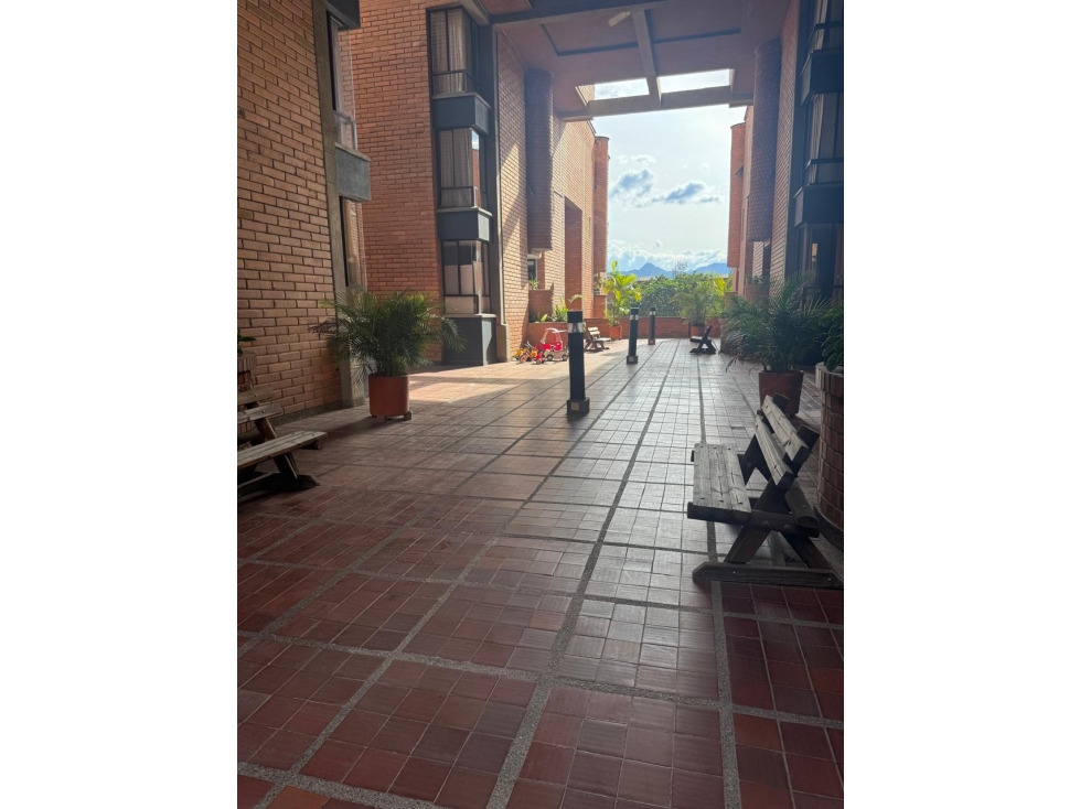 EN VENTA: Apartamento Duplex arriba de la Transversal Inferior — foto 4