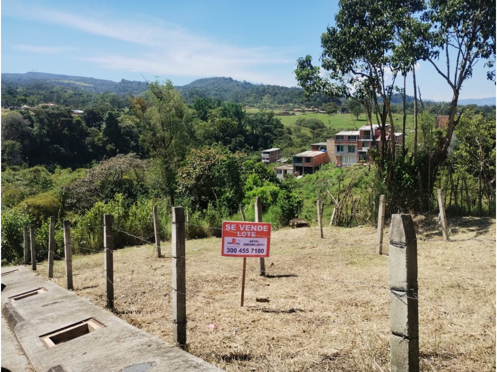 SE VENDEN LOTES BARRIO REMANSOS DEL RIO - 1