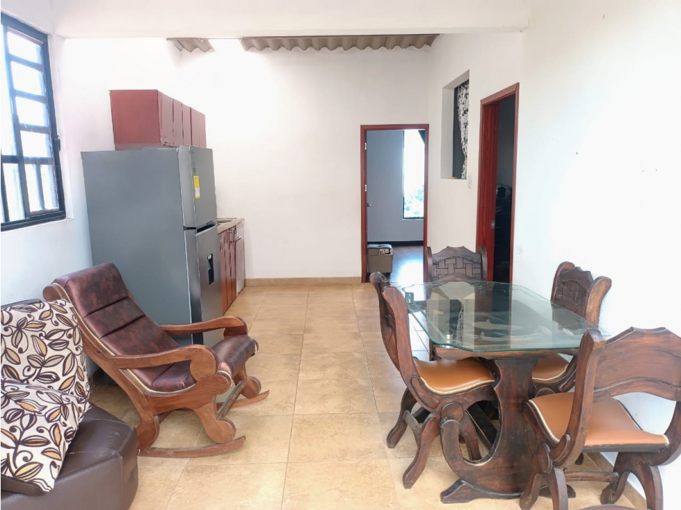 SE VENDE CASA SECTOR LA UIS - 5