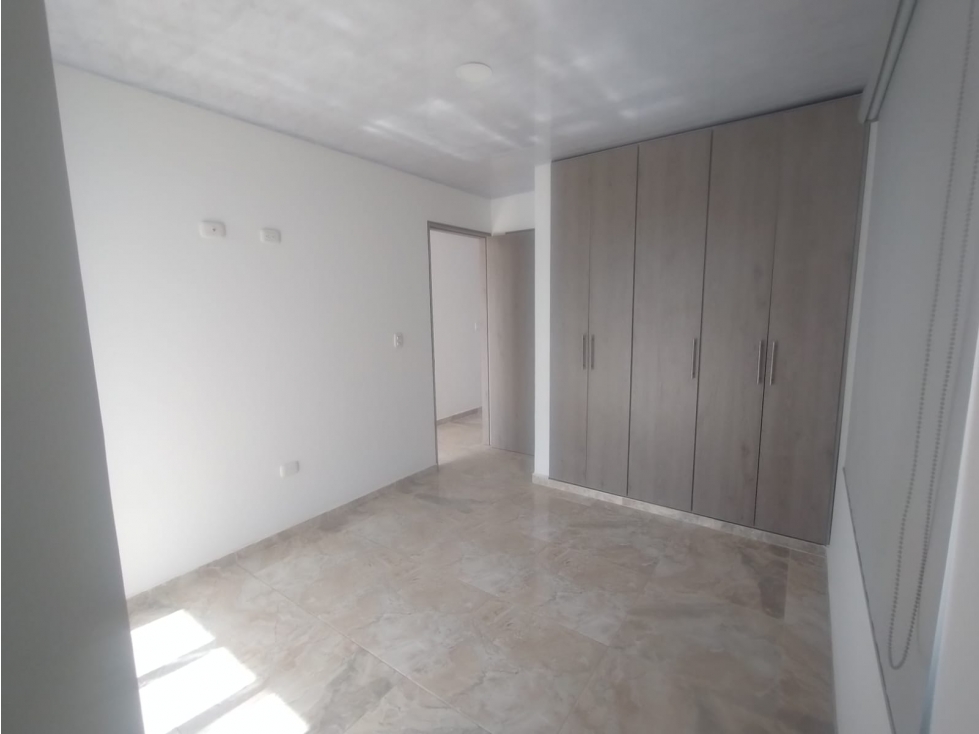 SE ARRIENDA APARTAMENTO EDIFICIO SAN JERONIMO - 6