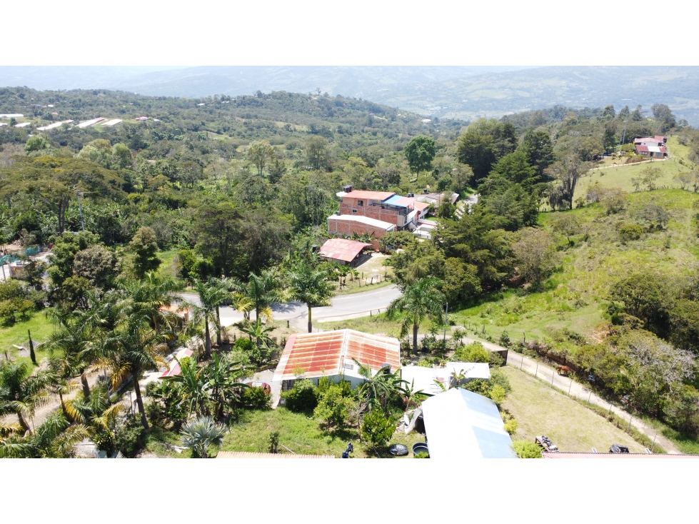 ¡CASA CAMPESTRE EN VENTA URBANIZACIÓN EL LÍBANO! - 2