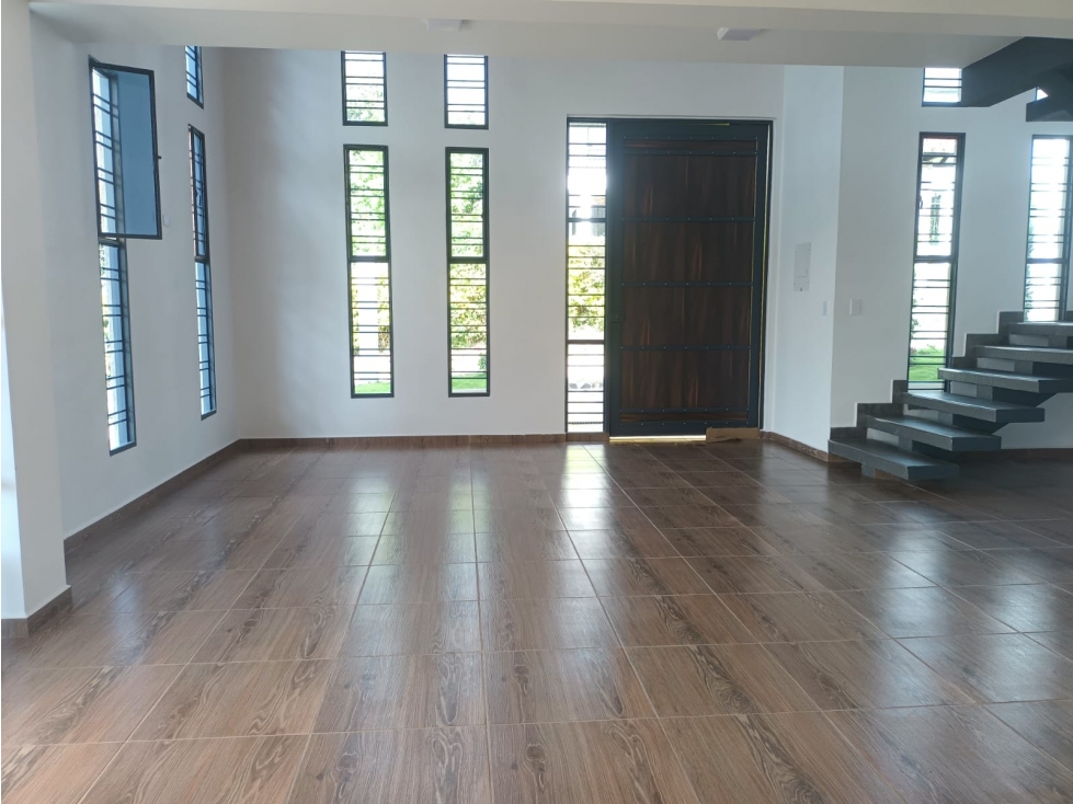 SE VENDE CASA LOTE - 4