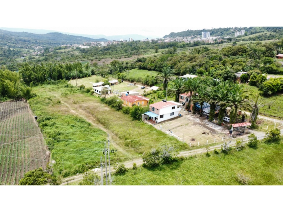 SE VENDEN LOTES CONJUNTO LAS PALMAS; SECTOR LA UIS - 1