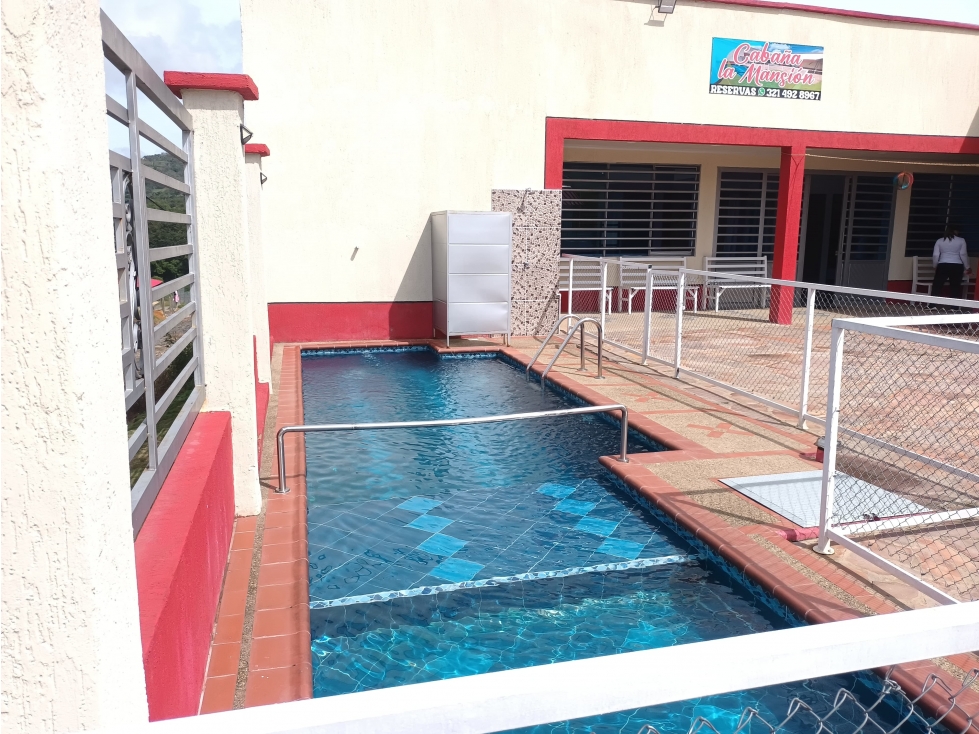SE VENDE CABAÑA EN URBANIZACION EL NOGAL - 5