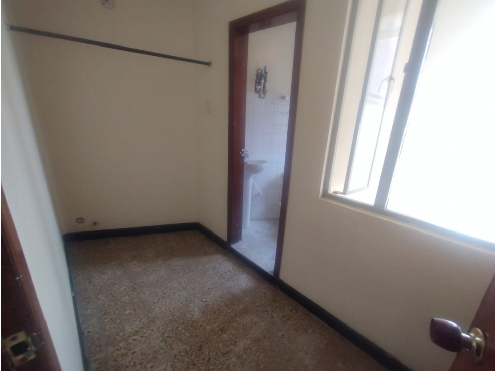 SE ARRIENDA APARTAMENTO SECTOR JORGE ELIECER - 6