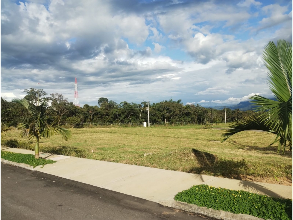 SE VENDE LOTE # 82, ETAPA # 1 MANAMELI COUNTRY HOUSE - 3