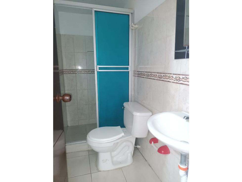 SE ARRIENDA APARTAMENTO: SECTOR CAMPO ALEGRE - 6