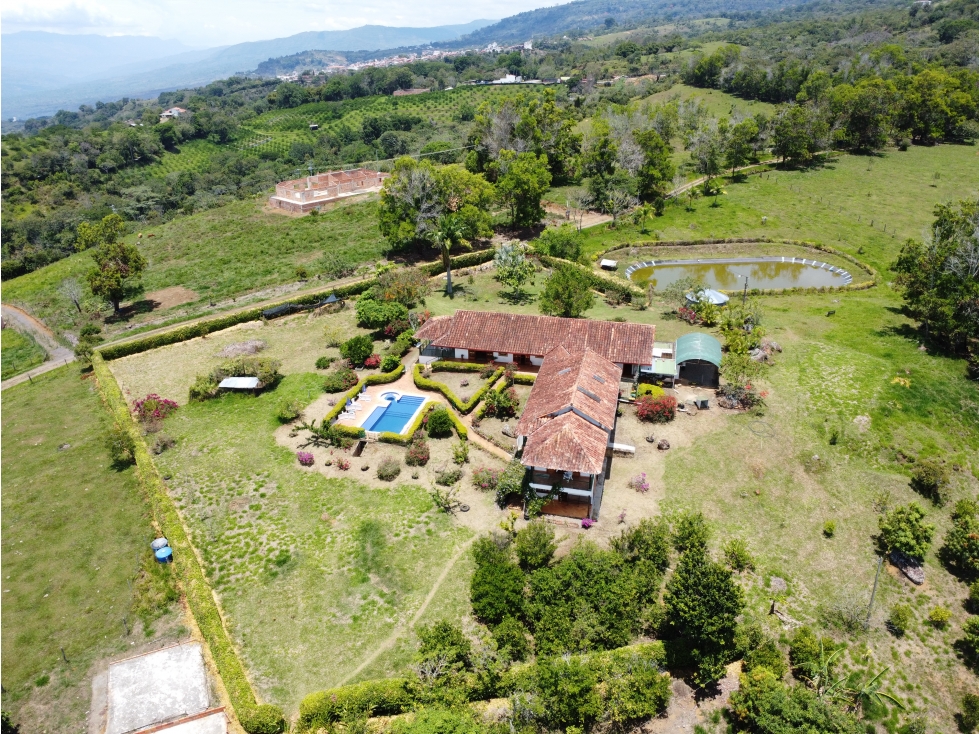SE VENDE FINCA ALTOS DE BARIRI; SOCORRO SANTANDER - 4