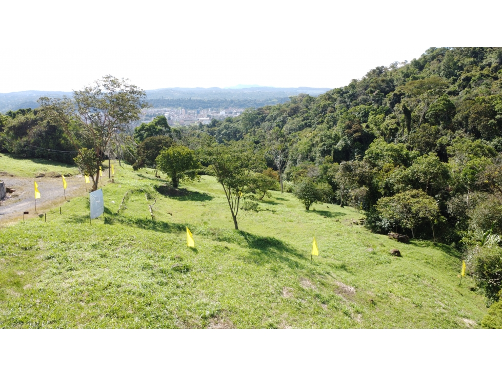 SE VENDEN LOTES CONDOMINIO MIRAVALLES MANZANA 1 - 3