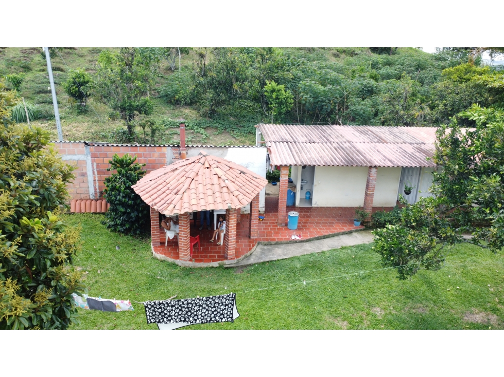 SE VENDE FINCA EL CARACOL UBICADO EN OIBA SDER/ VEREDA GUAYABITO - 5