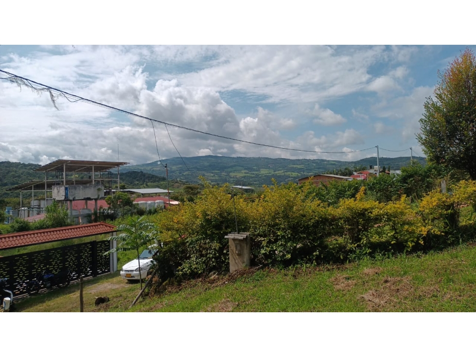 SE VENDE LOTE CONJUNTO CAMPESTRE LA CASITA - 6