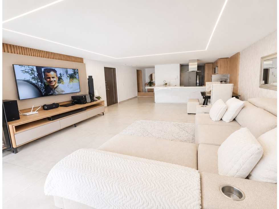 Apartamento en Venta en Calasanz Medellín con Parqueadero Cuarto Útil — foto 4