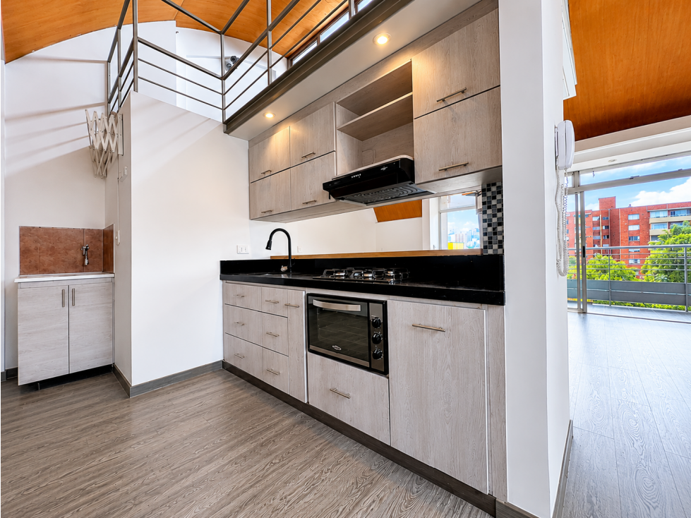 Penthouse Dúplex en Venta en Laureles Cerca a Viva Laureles