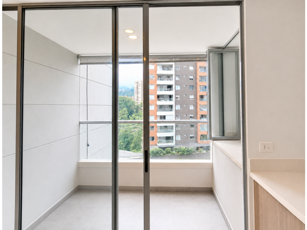 Apartamento en Venta Envigado Cumbres | 101 m² y 2 Parqueaderos — foto 4