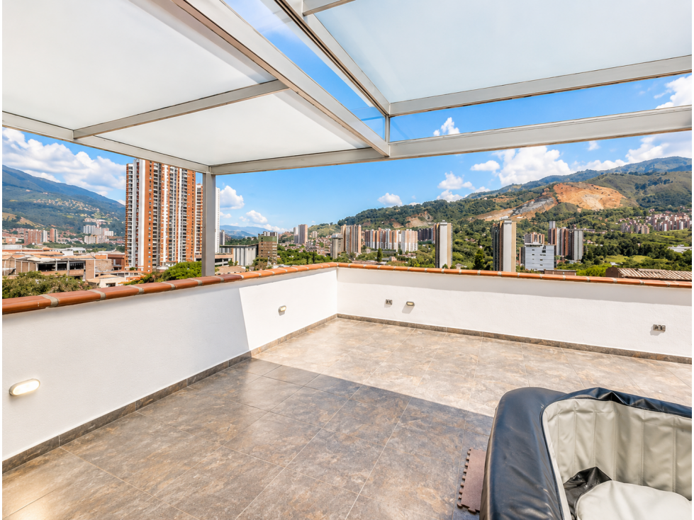 Apartamento Dúplex en Venta en Cabañas, Bello — foto 3