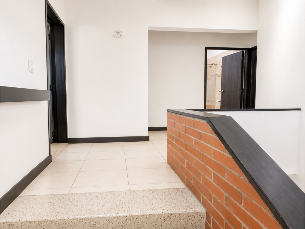 Casa Unifamiliar en Venta en Pilarica Medellín | 120 m² con Patio — foto 4