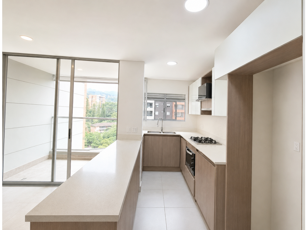 Apartamento en Venta Envigado Cumbres | 101 m² y 2 Parqueaderos — foto 3