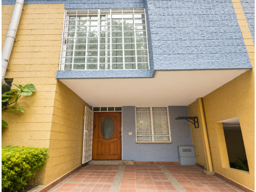 Casa Unifamiliar en Venta en Pilarica Medellín | 120 m² con Patio