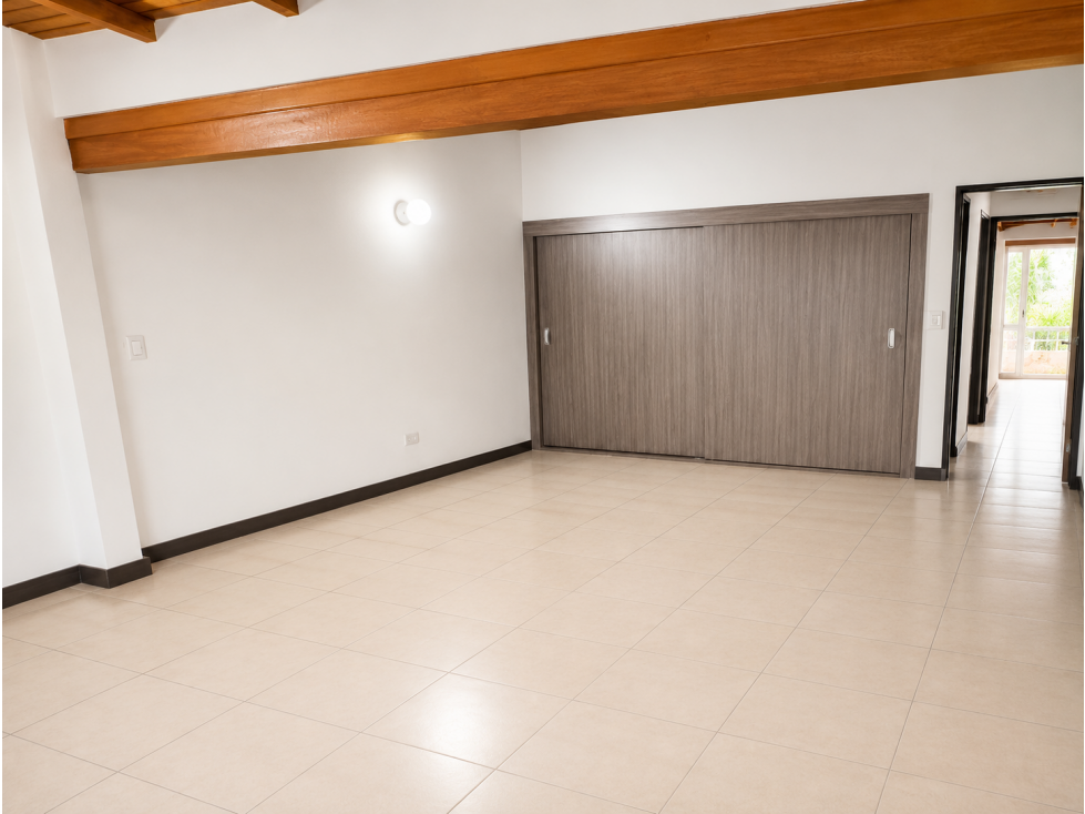 Casa Unifamiliar en Venta en Pilarica Medellín | 120 m² con Patio — foto 5