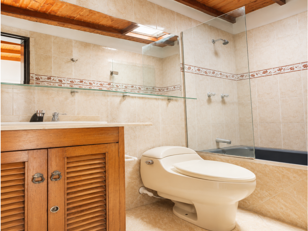 Casa Unifamiliar en Venta en Pilarica Medellín | 120 m² con Patio — foto 6