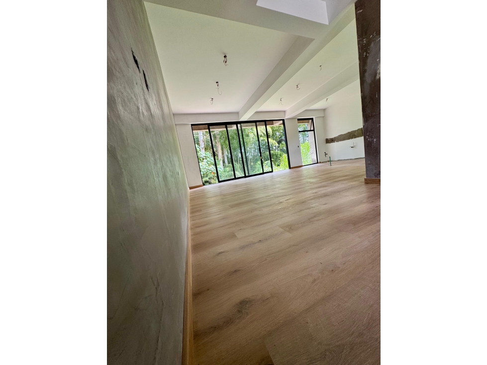 Casa en Rionegro, 304 mts, con deck, estrenar, Vía San Antonio — foto 5