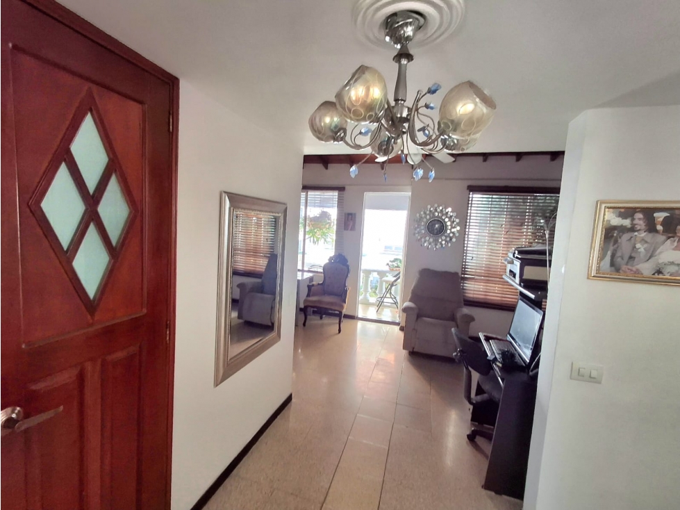 Casa en Loma de los Bernal, 160 mts, unidad cerrada — foto 3