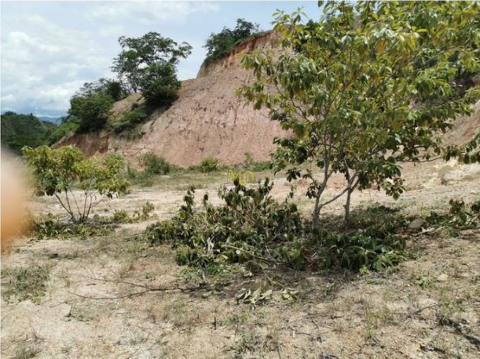 Lote en Sopetrán, 4.400 mts, en Unidad cerrada — foto 3