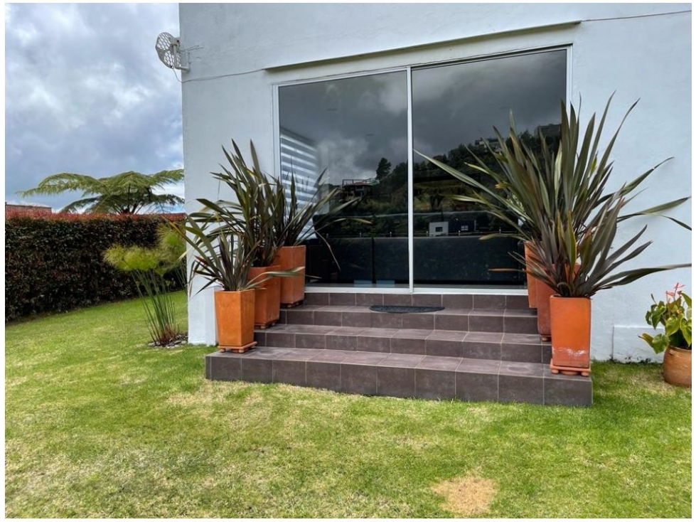 Casa en Envigado 1.050 mts. vía las Palmas Loma Escobero,