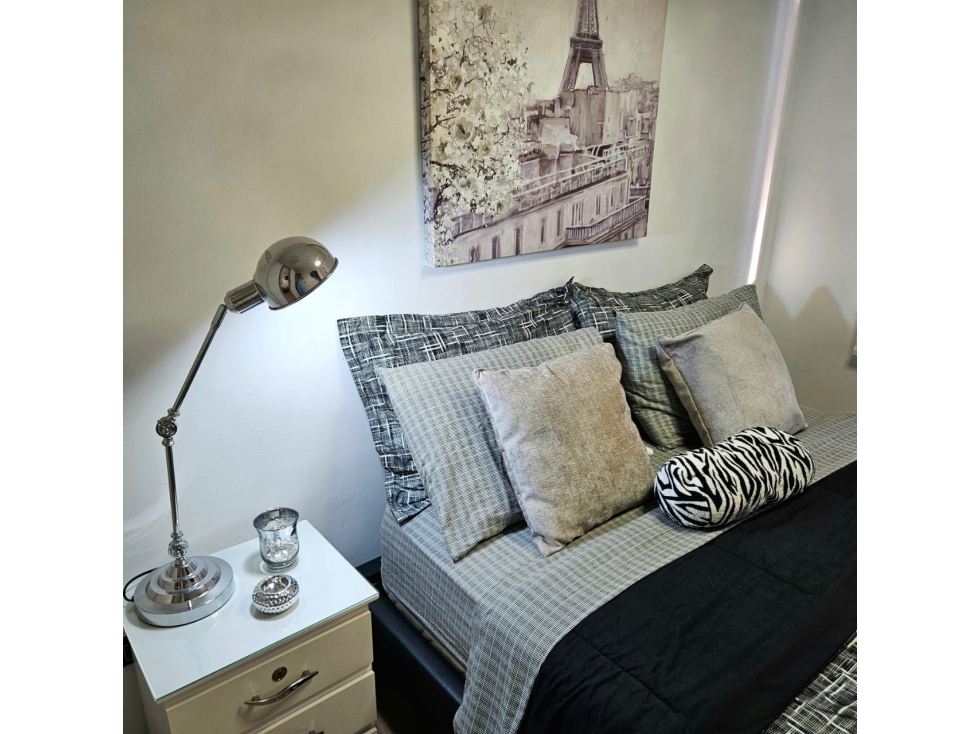 Apartamento en el Poblado, 58 mts, Amoblado, unidad cerrada — foto 6