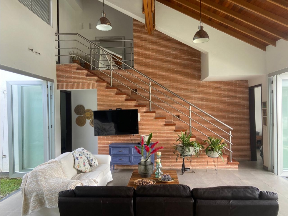 Casa en San Jerónimo 926 mts, amoblada y moderna — foto 5
