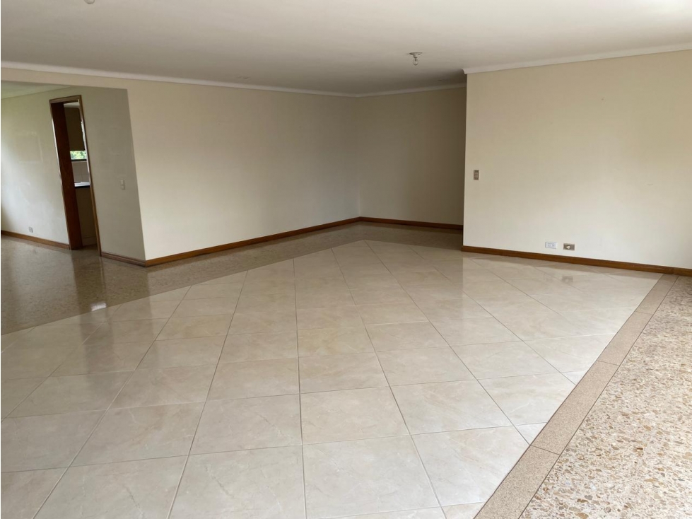 Apartamento en Castropol. 230 mts, unidad cerrada, cerca Hotel Belfort — foto 5