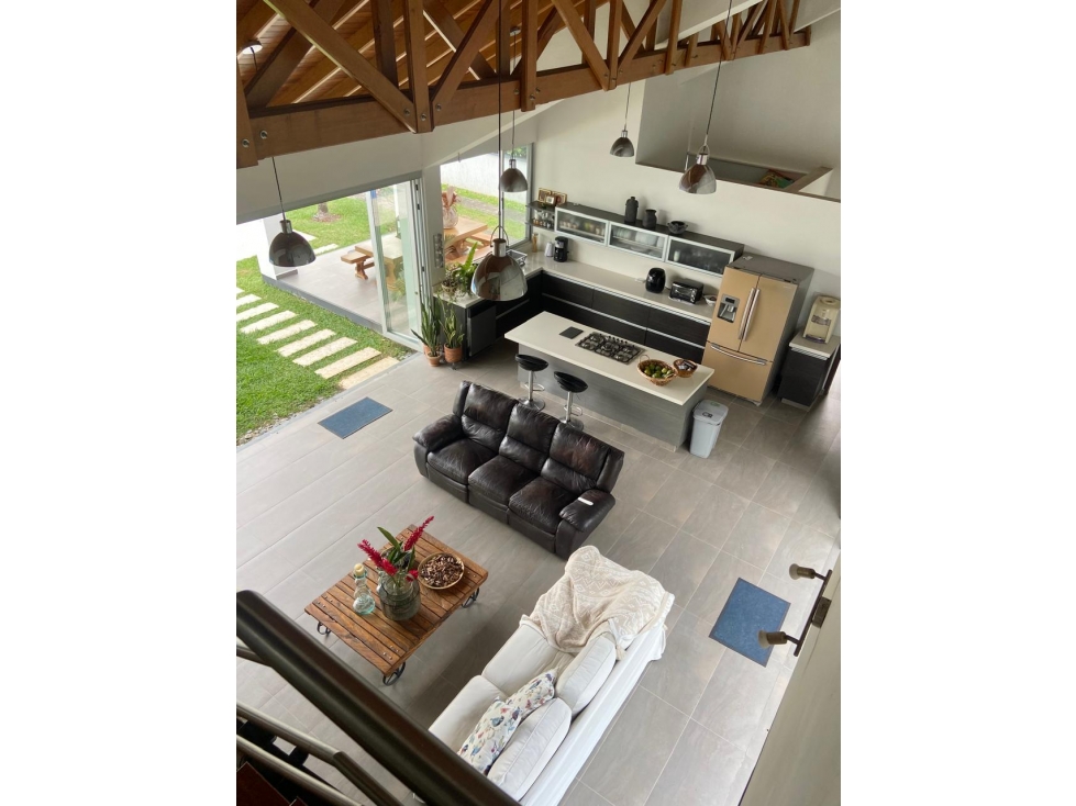 Casa en San Jerónimo 926 mts, amoblada y moderna — foto 4