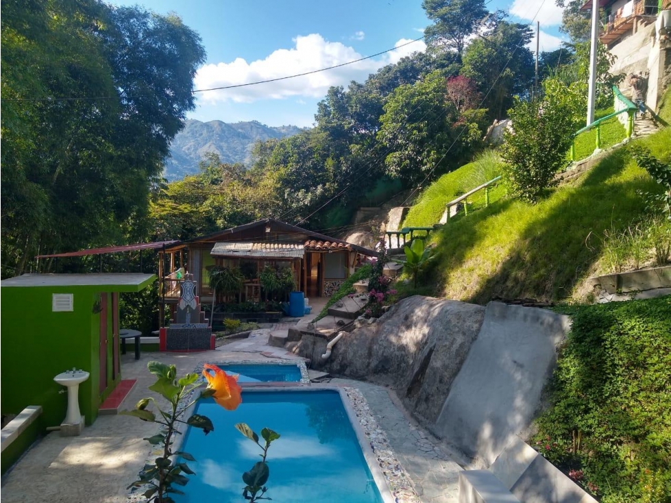 Finca Hotel en Girardota, Vereda La Meseta, 5000 mts — foto 3