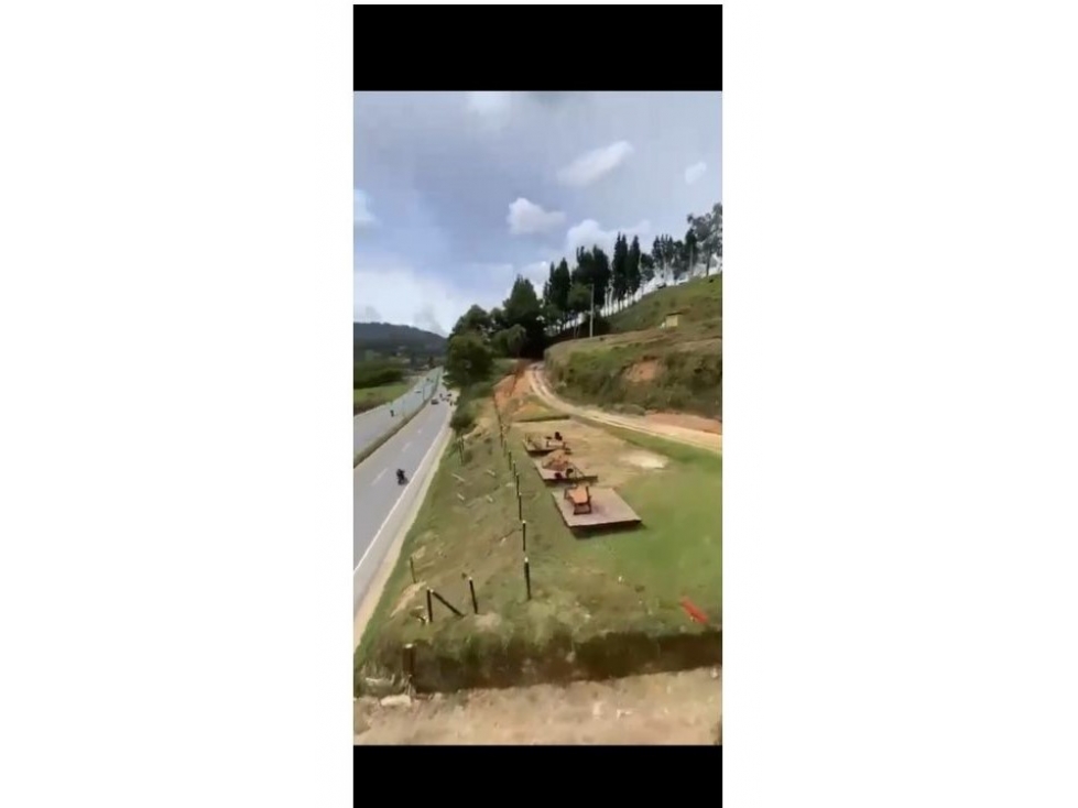 Lote Industrial en Guarne Autopista Medellín-Bogotá, 73.000 mts — foto 3