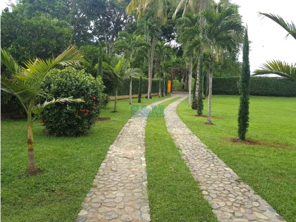 Finca en Santa Fe de Antioquia, 4.500 mts, 1 nivel