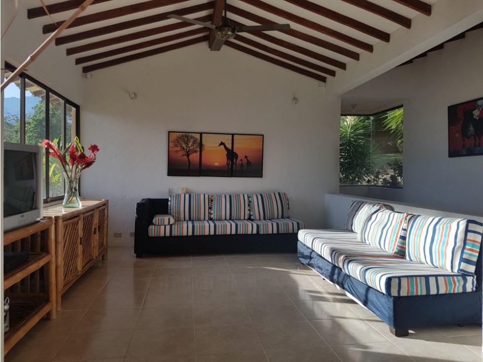 Finca en San Jerónimo , 10.000 mts, moderna y con vista — foto 6